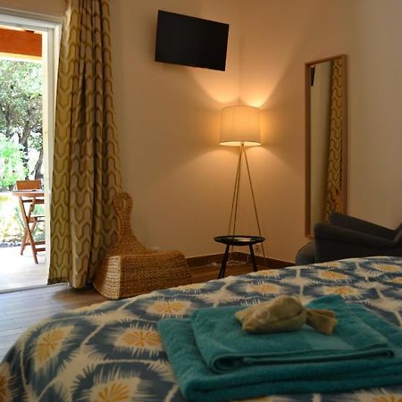 Bed and Breakfast La Romagnolette Saint-Restitut Zewnętrze zdjęcie