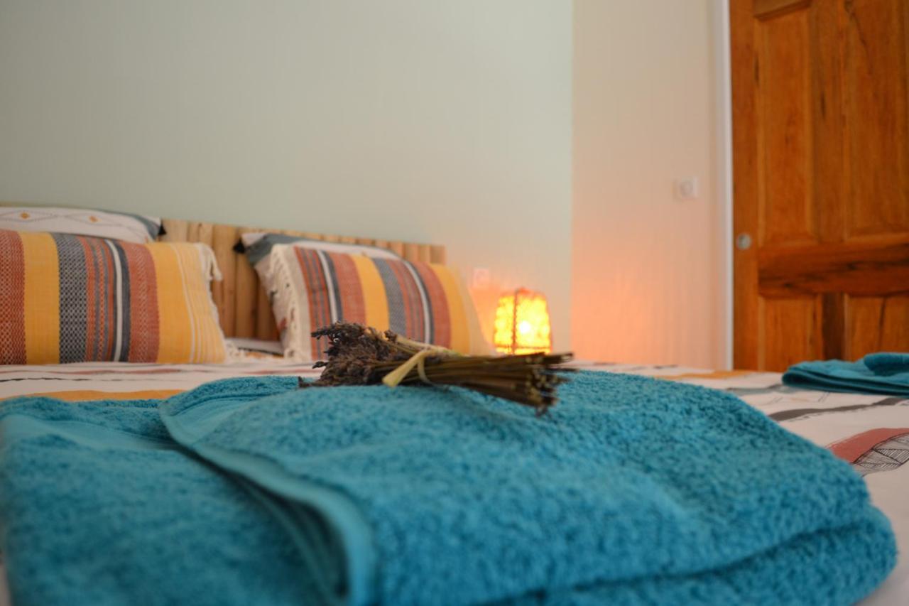 Bed and Breakfast La Romagnolette Saint-Restitut Zewnętrze zdjęcie